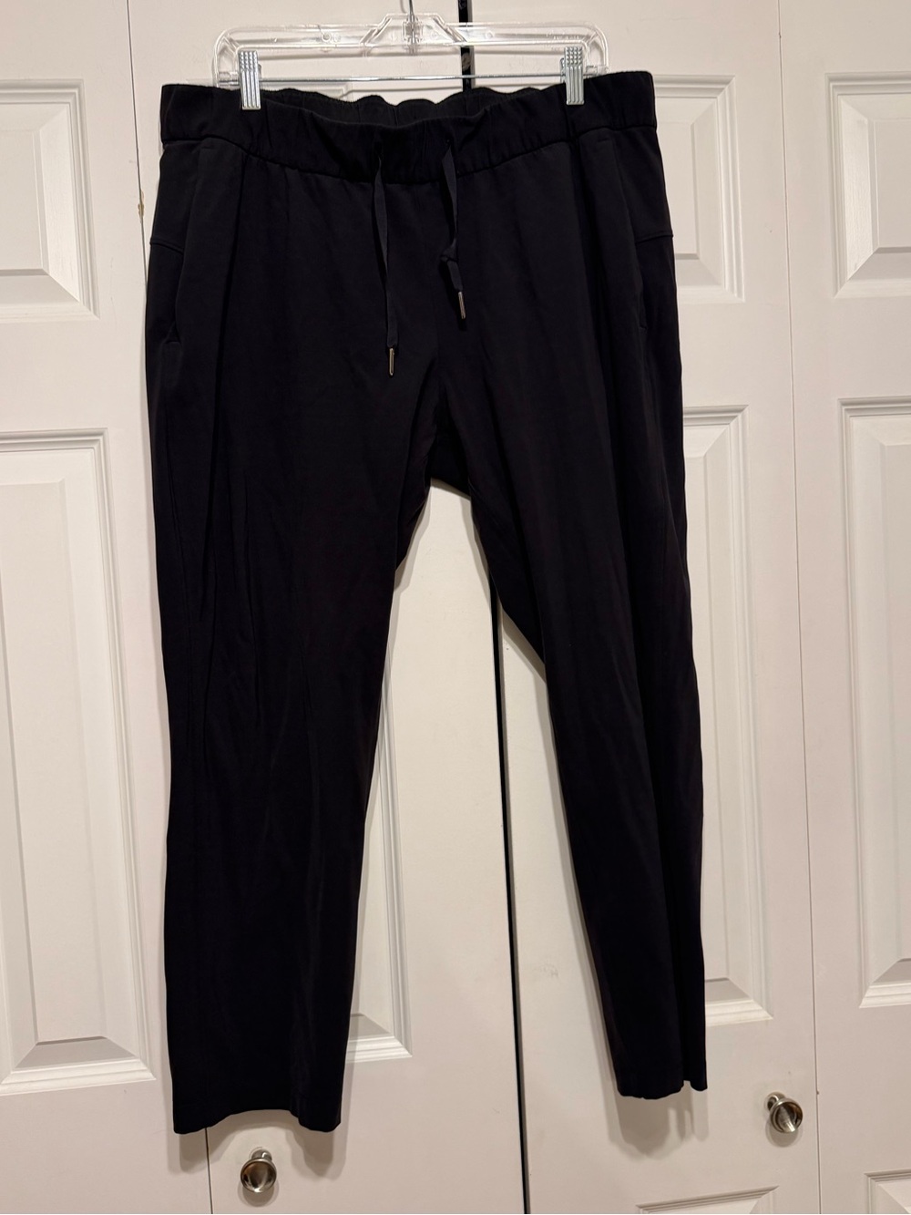 Lululemon On The Fly Full-On® Luxtreme Pant 28" size 14 Black